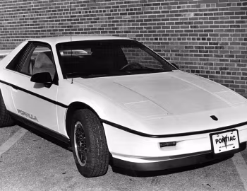 1988 Pontiac Fiero Formula (PE1) '1987–88