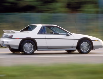 1985 Pontiac Fiero GT (PG37) '1984–85
