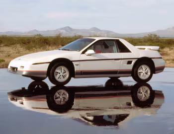 1984 Pontiac Fiero "Indy Pace Car Replica" (F37) '1984