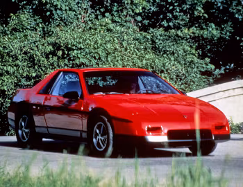 1987 Pontiac Fiero SE (PF1) '1986–87