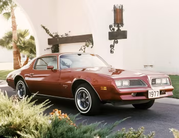 1977 Pontiac Firebird Esprit (2F T87)