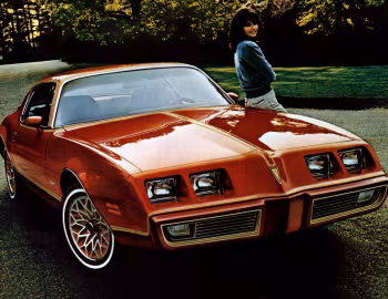 1979 Pontiac Firebird Esprit Redbird (2F T87)