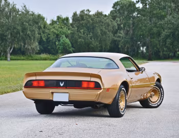 1981 Pontiac Firebird Formula (2F V87)