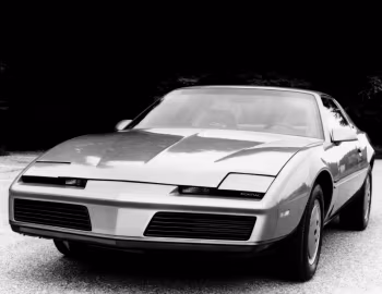 1982 Pontiac Firebird S/E (2F X87)
