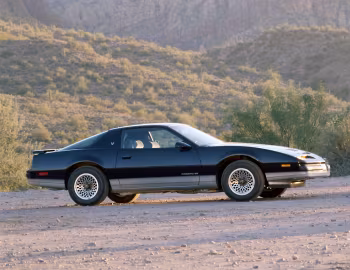 1986 Pontiac Firebird S/E (2F X87)