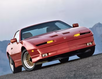1987 Pontiac Firebird Trans Am GTA (2F FW2)