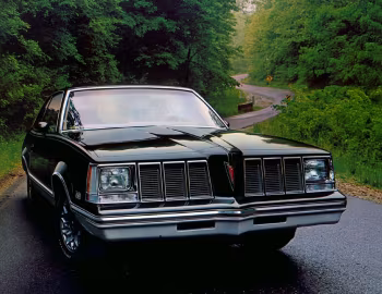1980 Pontiac Grand Am Coupe (2A G27)