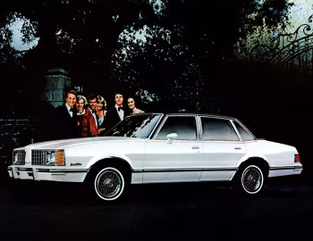 1980 Pontiac Grand LeMans Sedan (2A F19) '1979–80
