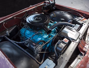 Bajo el capó 1962 Pontiac Grand Prix (2947)