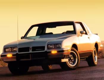 1986 Pontiac Grand Prix 2+2 (RPOY97)