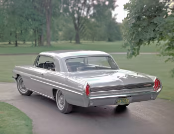1962 Pontiac Grand Prix (2947)