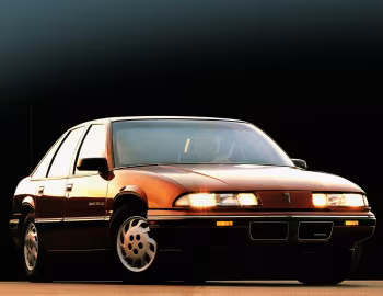 1990 Pontiac Grand Prix LE Sedan (2G WJ5) '09.1989–90