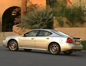 2004–05 Pontiac Grand Prix GTP '05.2003–05