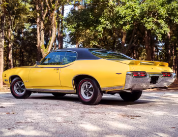 1969 Pontiac GTO "The Judge" Ram Air IV Hardtop Coupe (24237)