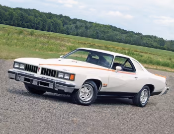1977 Pontiac LeMans Can Am (2A F37)