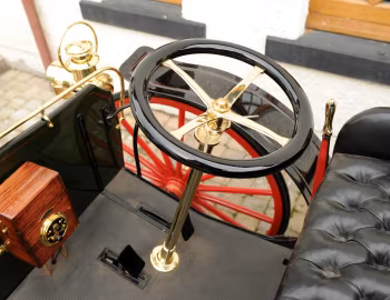 Interior Pontiac Model E High Wheeler Runabout '1908