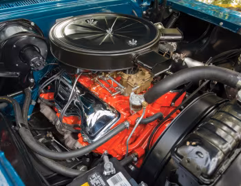 Bajo el capó 1958 Pontiac Parisienne Convertible (7867)