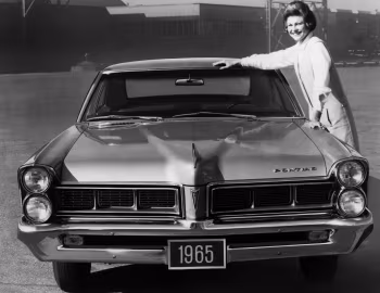 1965 Pontiac Parisienne Custom Sport Hardtop Coupe