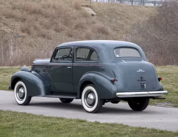 1939 Pontiac Quality 115 2-door Touring Sedan (2511) '10.1938–39