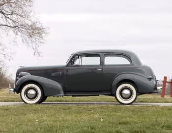 1939 Pontiac Quality 115 2-door Touring Sedan (2511) '10.1938–39