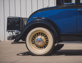 1932 Pontiac Six Sport Coupe (402)