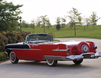 1956 Pontiac Star Chief Convertible (2867DTX)