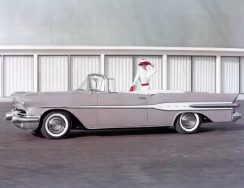 1957 Pontiac Star Chief Convertible (2867DTX)