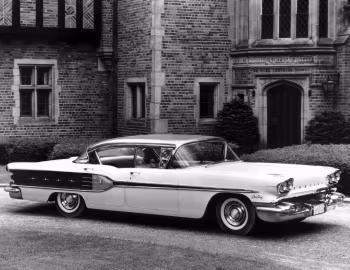 1958 Pontiac Star Chief Custom Catalina Sedan (2839SD) '1957–58