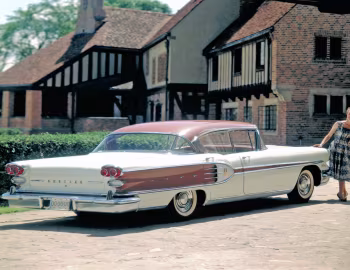 1958 Pontiac Star Chief Custom Catalina Sedan (2839SD) '1957–58