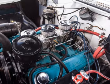 Bajo el capó 1957 Pontiac Star Chief Custom Safari 2-door (2764DF)