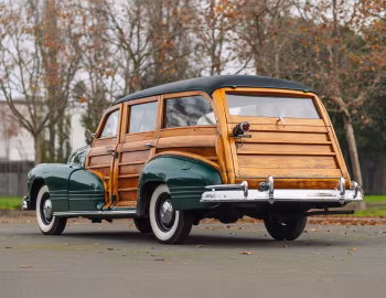1947 Pontiac Streamliner Eight Station Wagon (47-28)