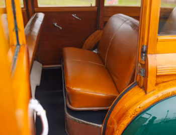 Interior 1947 Pontiac Streamliner Eight Station Wagon (47-28)