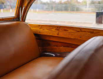Interior 1947 Pontiac Streamliner Eight Station Wagon (47-28)