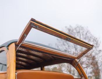 1947 Pontiac Streamliner Eight Station Wagon (47-28)