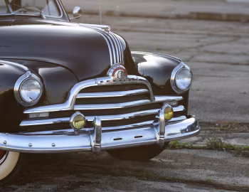 1947 Pontiac Streamliner Six Sedan-Coupe (47-2607)