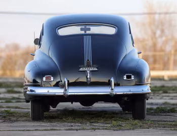 1947 Pontiac Streamliner Six Sedan-Coupe (47-2607)