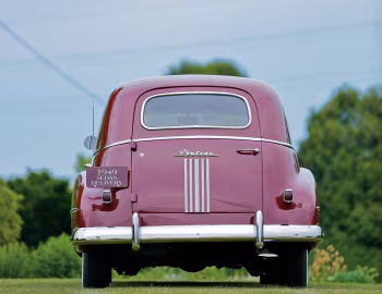 1949 Pontiac Streamliner Six Sedan Delivery (25 6R)