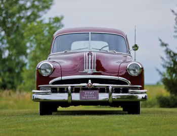 1949 Pontiac Streamliner Six Sedan Delivery (25 6R)