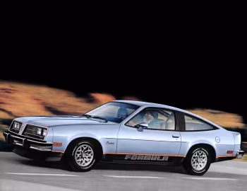 1979 Pontiac Sunbird Formula (2H R07)