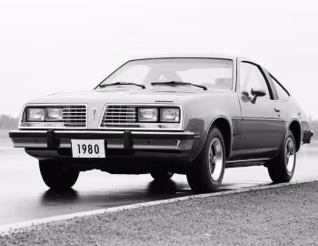 1980 Pontiac Sunbird Sport Hatch (2H R07)