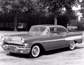 1957 Pontiac Super Chief Catalina Coupe (2737D)