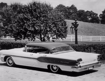 1958 Pontiac Super Chief Catalina Sedan (2839D)