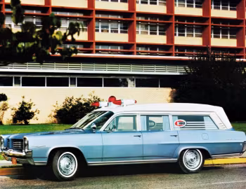 1964 Superior-Pontiac Consort Ambulance