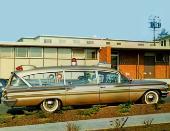 1960 Superior-Pontiac Criterion Ambulance (2606)