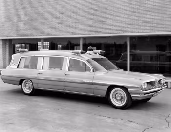 1961 Superior-Pontiac Criterion Ambulance