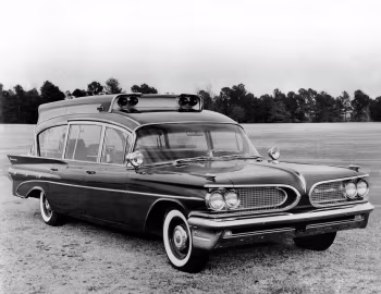 1959 Superior-Pontiac Criterion Suburban Hightop Ambulance
