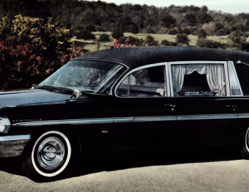 1962 Superior-Pontiac Criterion Rear-Servicing Landaulet
