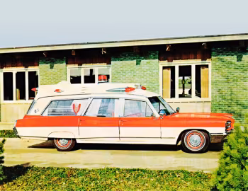 1966 Superior-Pontiac High Headroom Ambulance