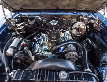 Bajo el capó 1966 Pontiac Tempest GTO Cordova Top Hardtop Coupe