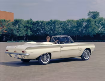 1962 Pontiac Tempest LeMans Convertible (2167)